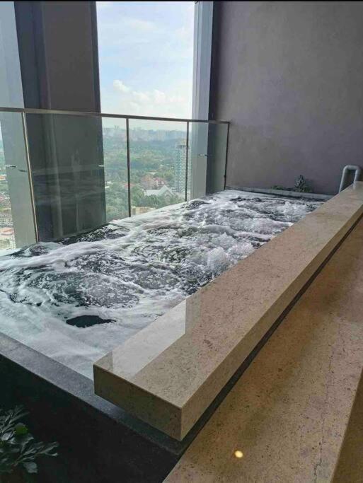 1+ 1 Bedroom 4-5Pax/Klcc/ Bukit Bintang/City View/Mrt Kuala Lumpur Exterior foto